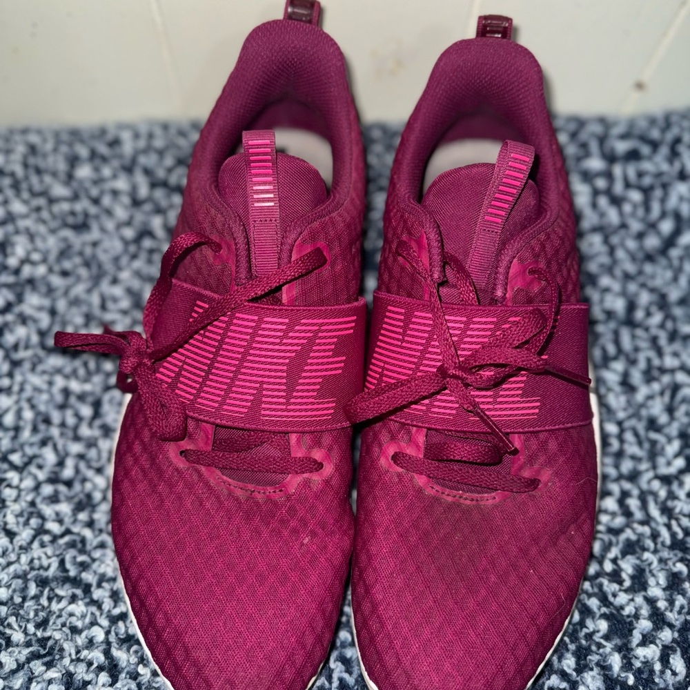 Nike Renew Women's Sneakers